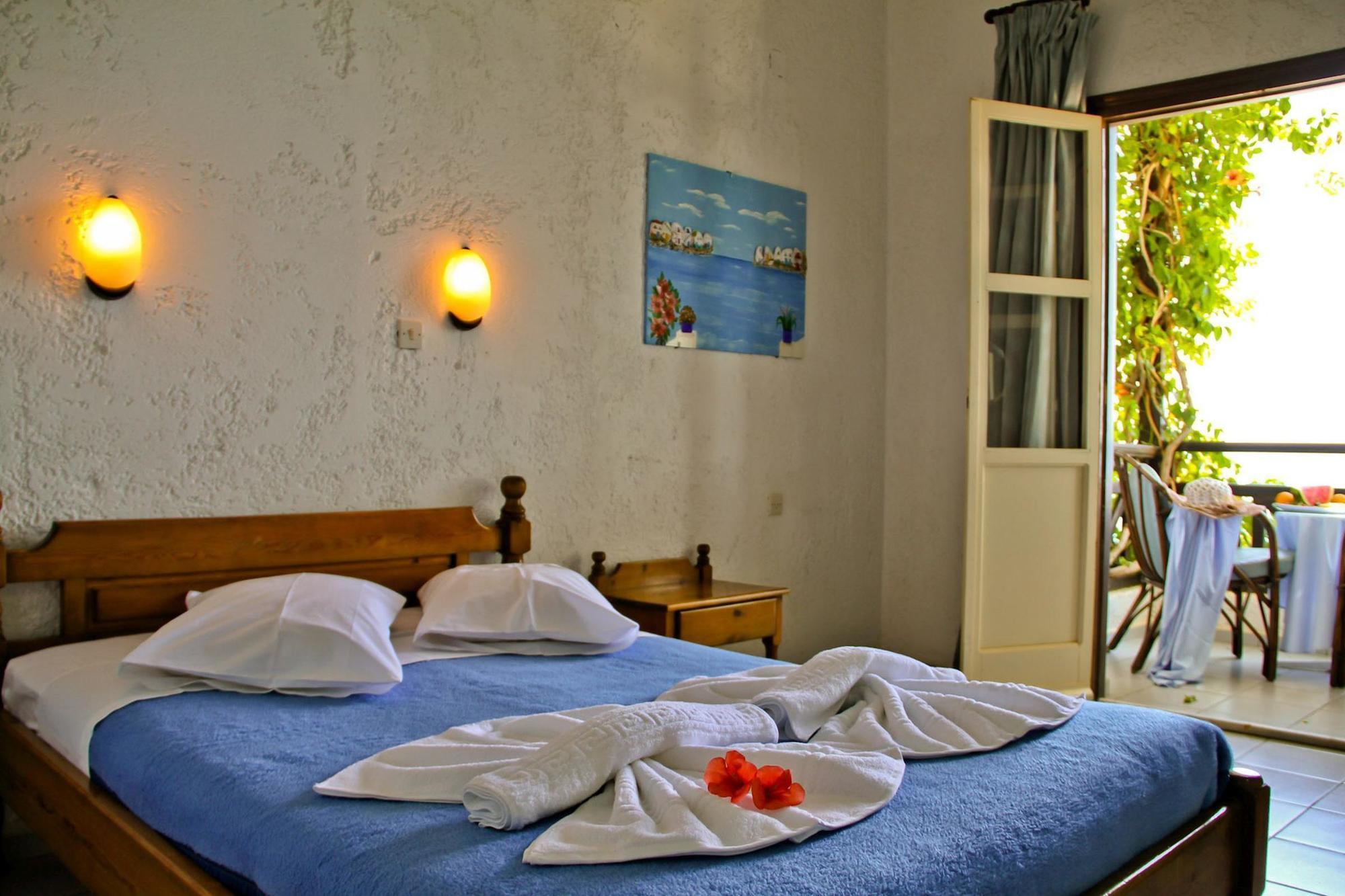 Azure Mare Hotel Hersonissos  Eksteriør billede