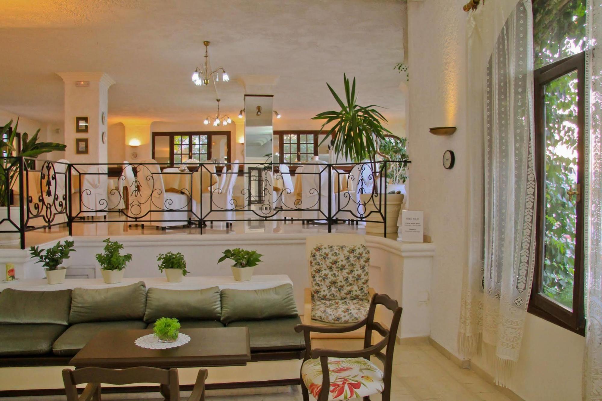 Azure Mare Hotel Hersonissos  Eksteriør billede